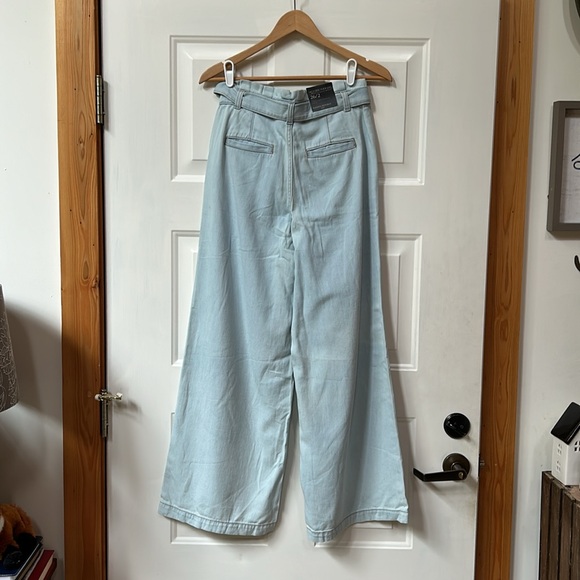 High Rise Wide Leg Banana Republic Pants - Picture 4 of 4